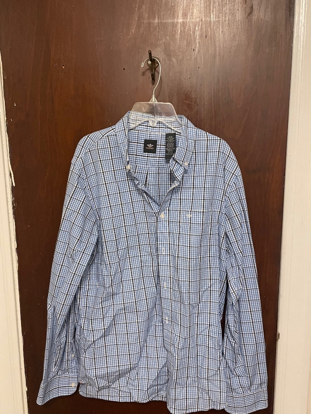 Mens medium docks button down